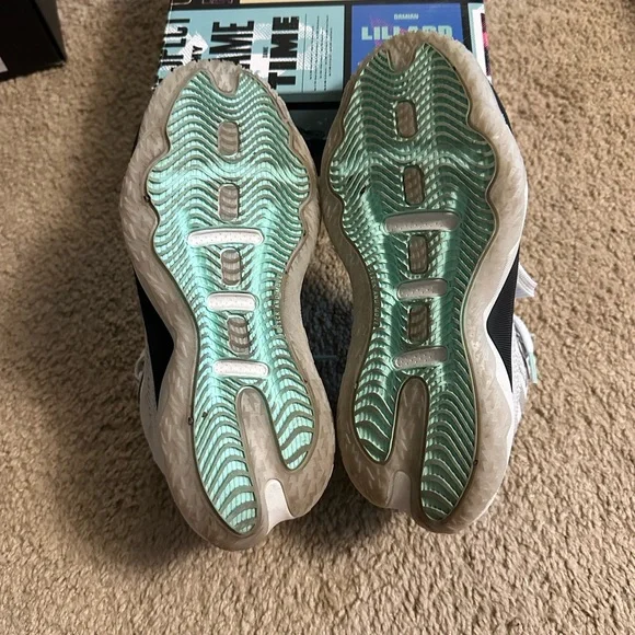 Adidas Dame 8 2022 dash gray women’s 6 - Picture 8 of 10